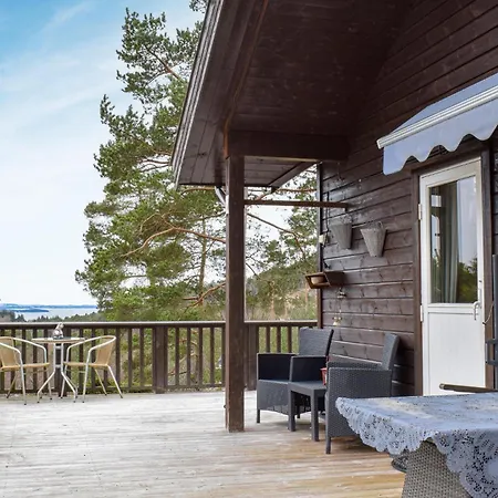 Lovely Home In Jorpeland With House Sea View