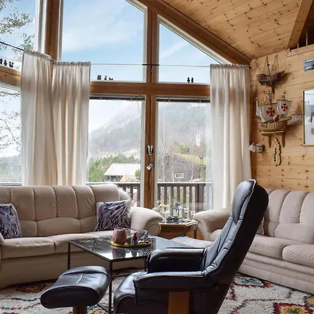 Lovely In With House Sea View *