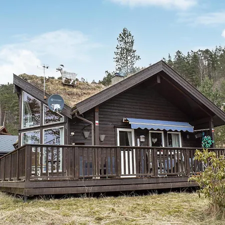Lovely Home In Jorpeland With House Sea View